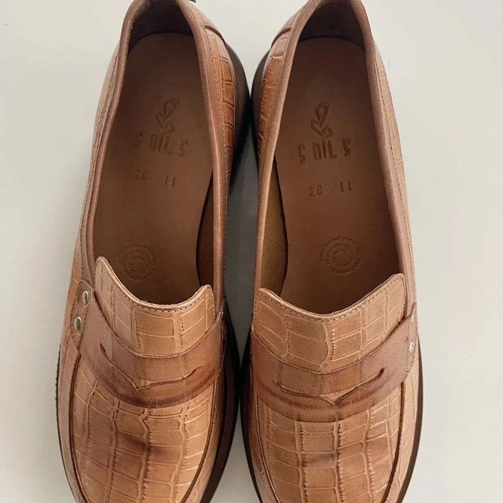 Shop Sols Maddie Chunky Platform Leather Loafer - 11
